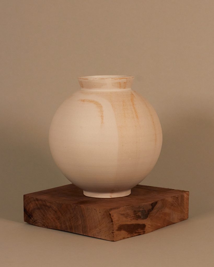 große Vase handgemacht auf Scheibe gedreht Moon Jar helle Glasur, Shino